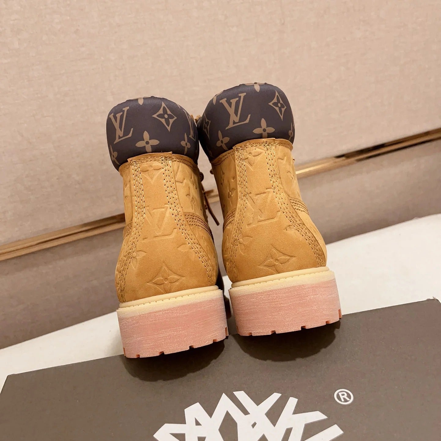23 Tbl & V joint high-end fashion versatile Martin boots for men XC0423091102