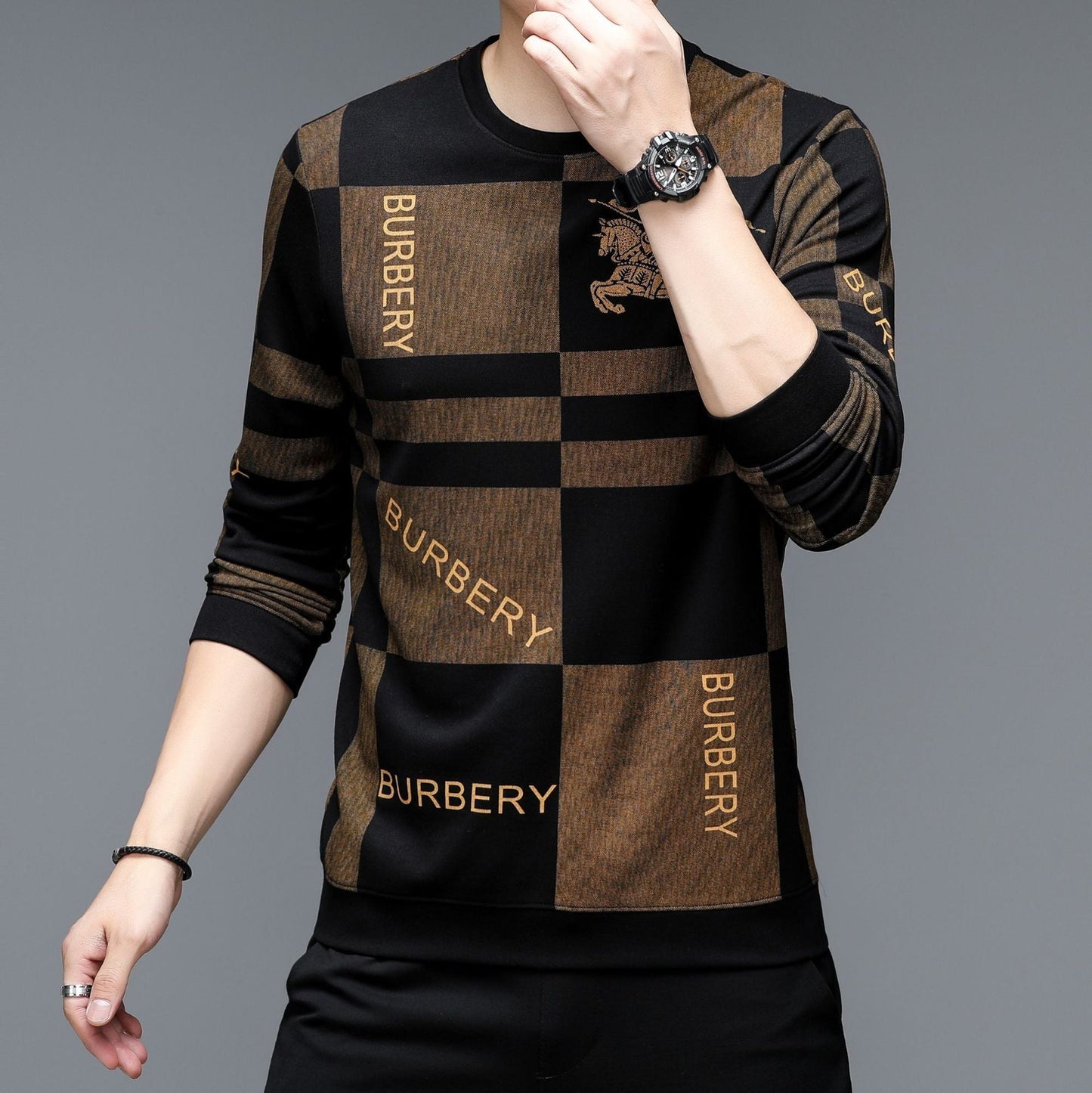 New Fashion Long Sleeved Underlay Men's Sweater 1023121801