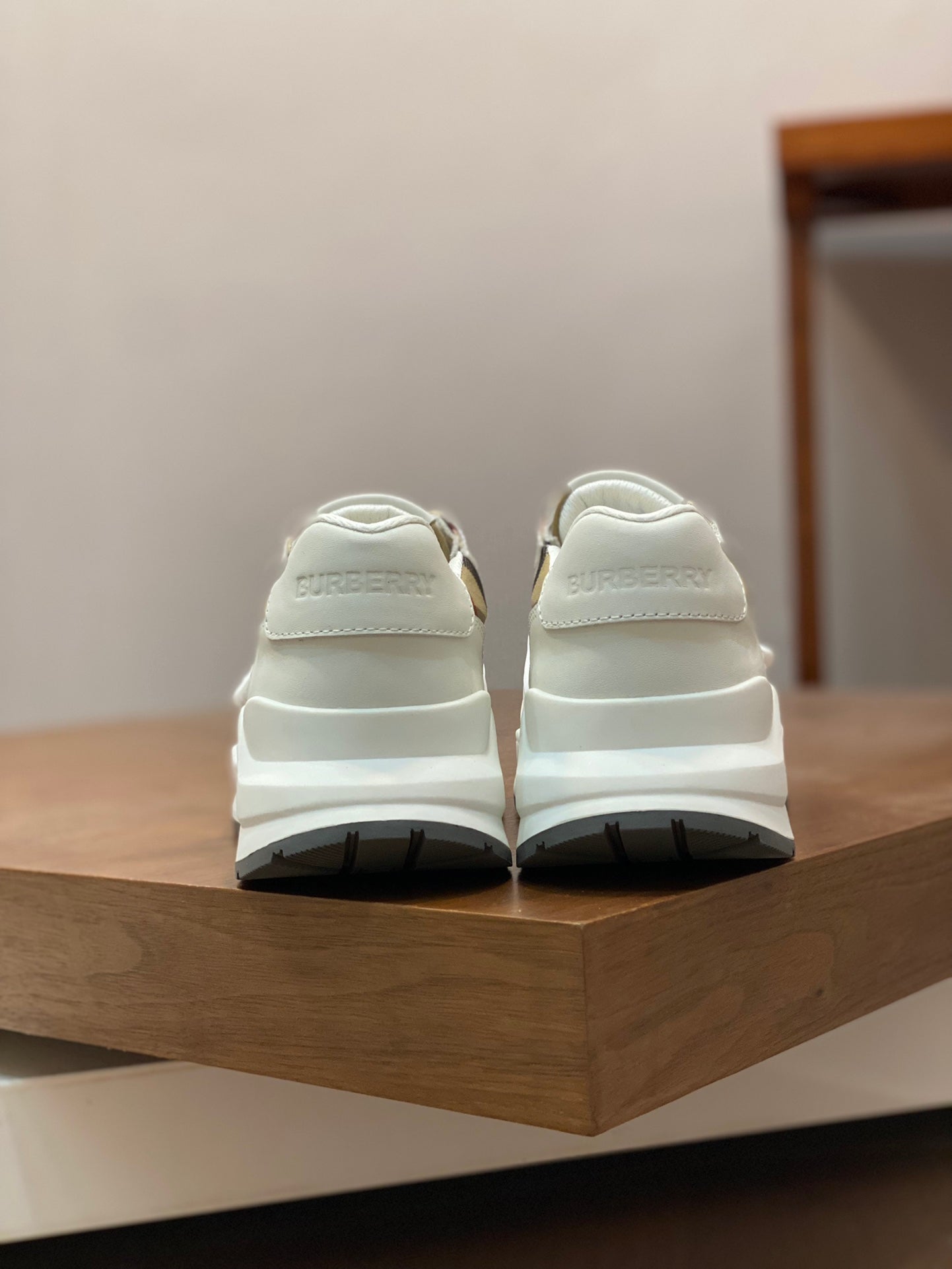 2024 bbr The latest fashionable men’s shoes fb0424072703
