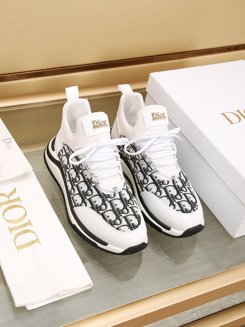 D Luxury Casual Sneakers XC044100813