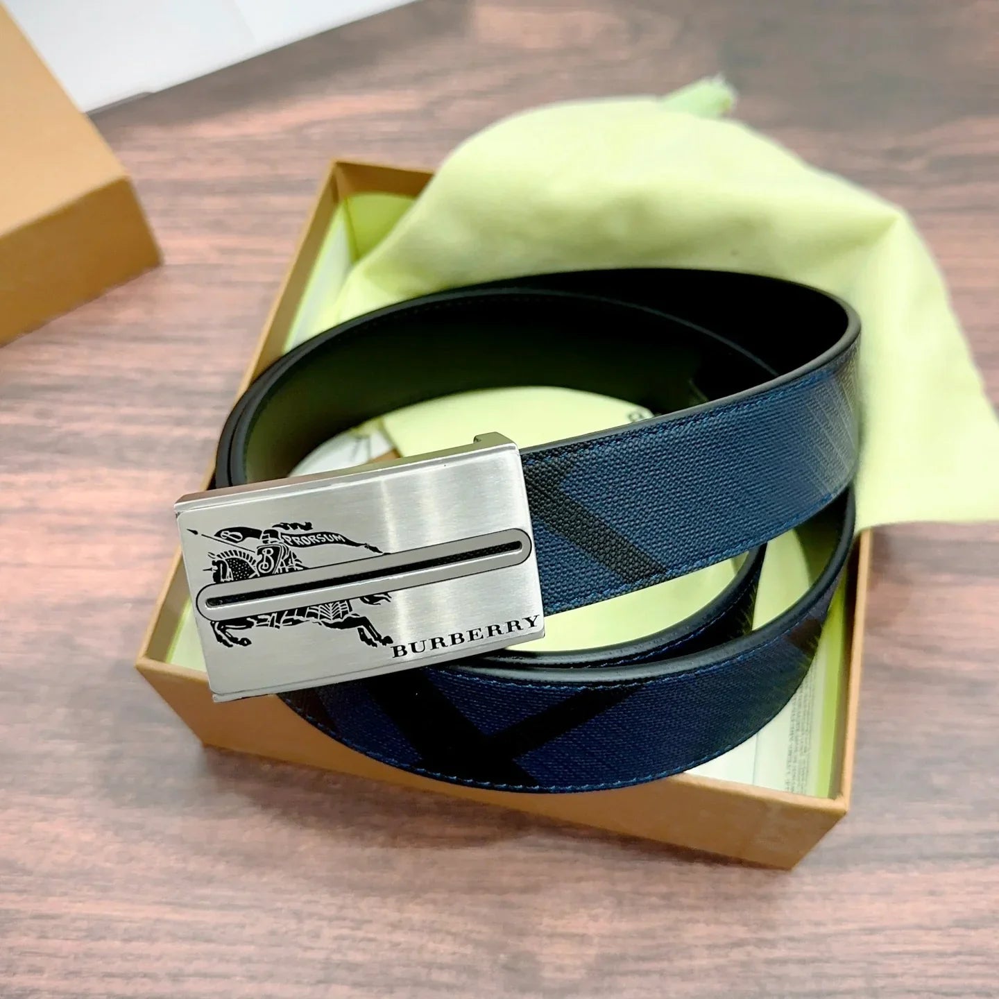 New fashion 3.5cm width belt 1025051211
