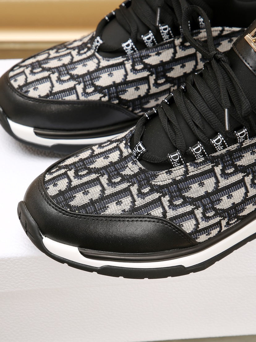 D Luxury Casual Sneakers XC044100813