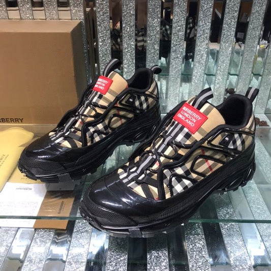 25 Luxury B Brand Casual Sneakers 0425010911
