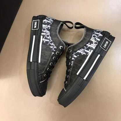 B21 Black Low-top Canvas Sneakers